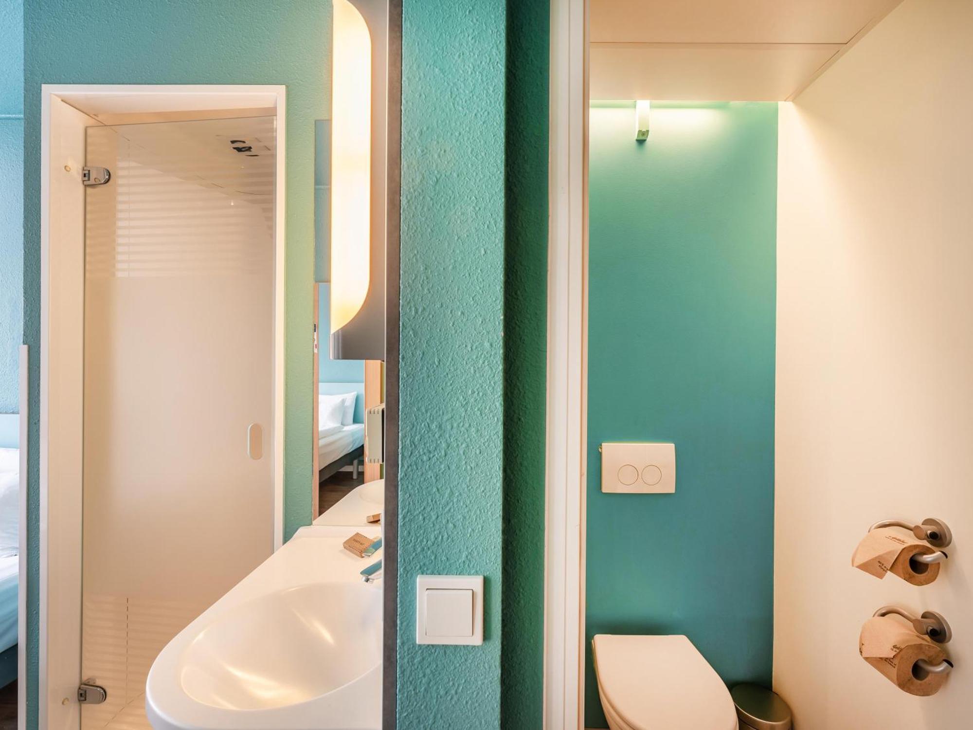 B&B Hotel Koeln-Porz Екстериор снимка