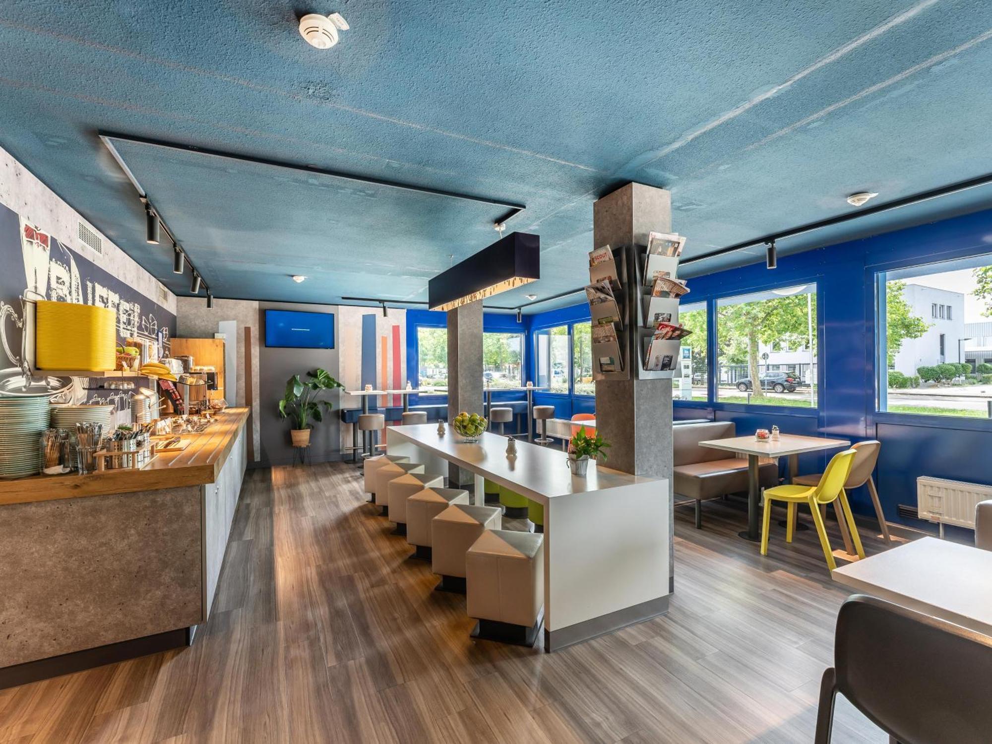 B&B Hotel Koeln-Porz Екстериор снимка