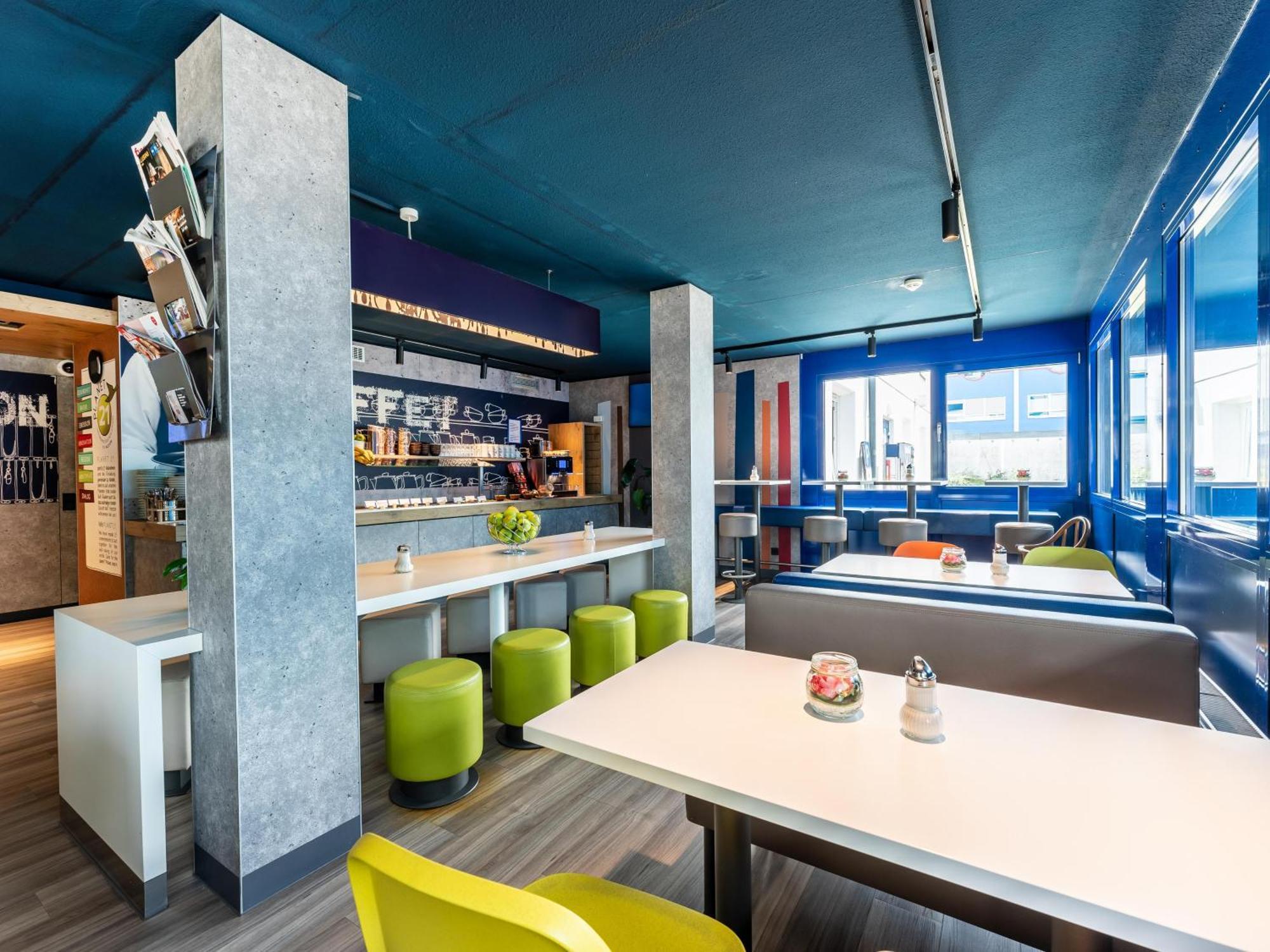 B&B Hotel Koeln-Porz Екстериор снимка